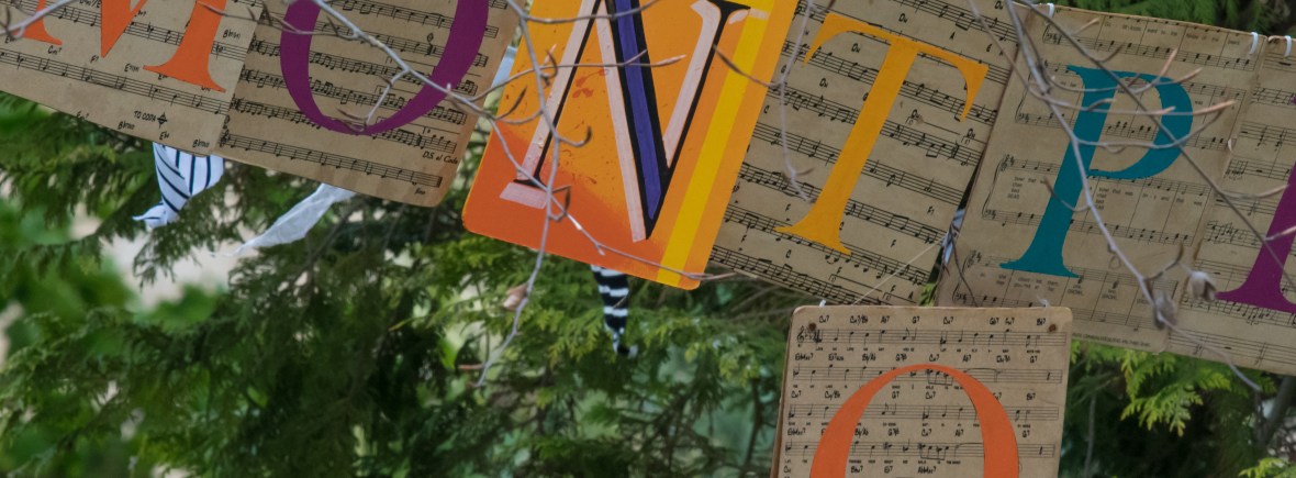Sheet music with letters on reading Montpellier